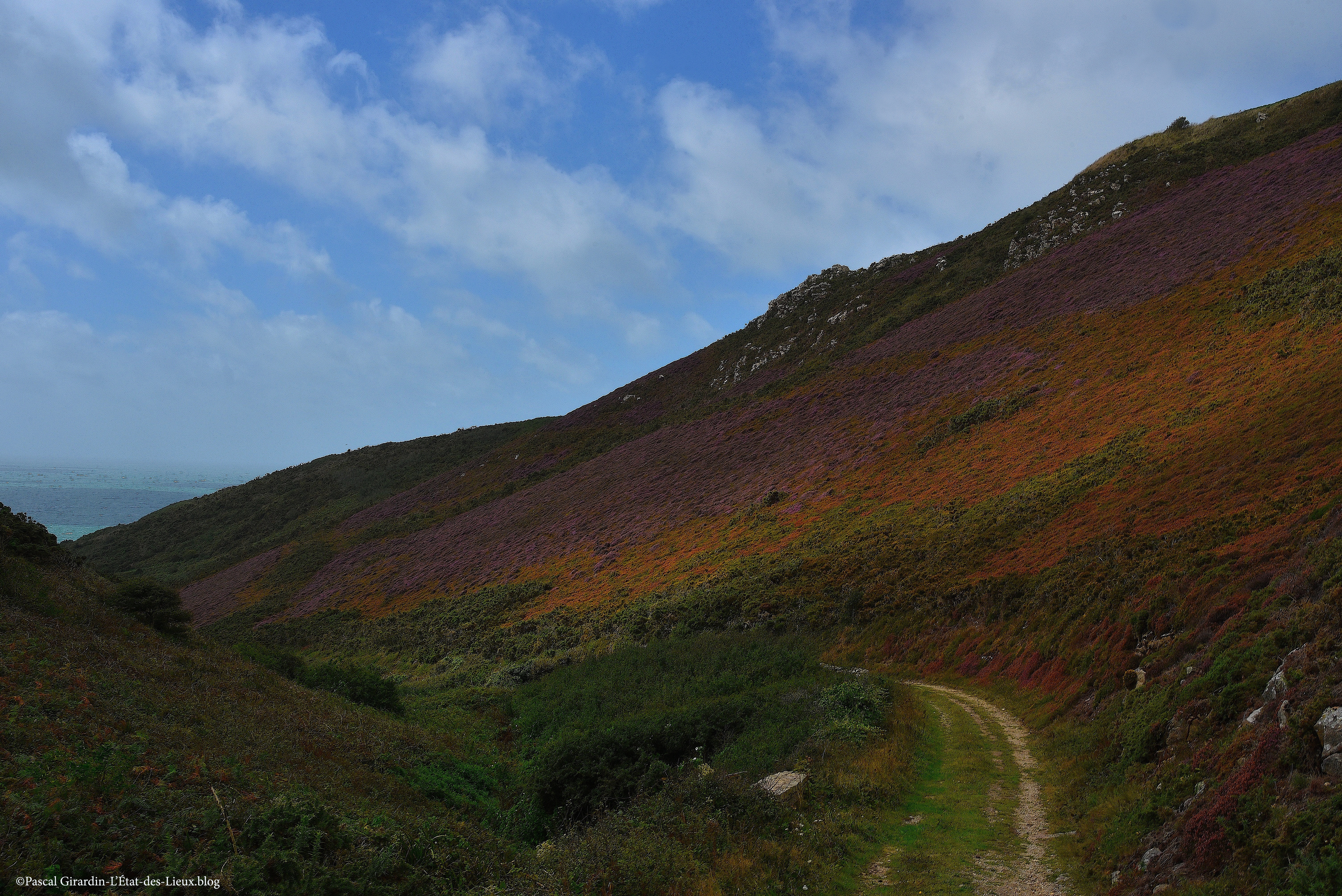 Chemin du Val-Herqueville-Manche